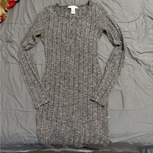 Size small, long sleeve sweater dress. Tight fit, mid thigh length.